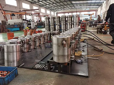 Hydraulic Jack Assembly Area